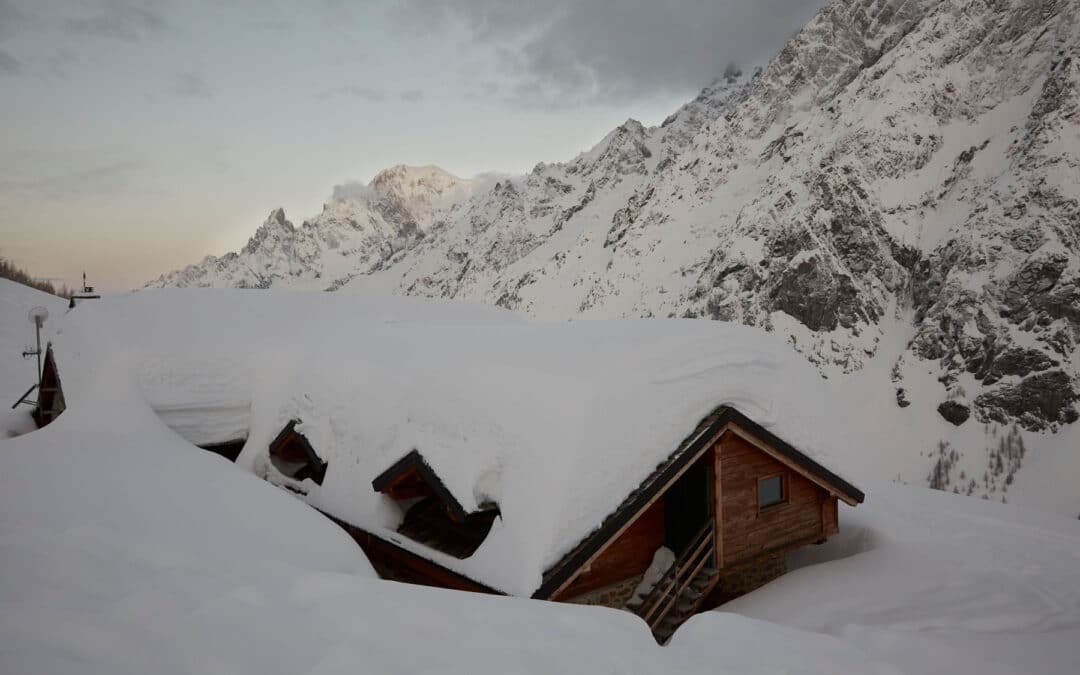 Snowshoe Weekend to the Walter Bonatti Rifugio